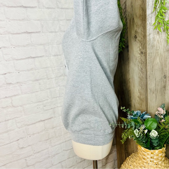 Grey Endorphins Pullover - Picture 6 of 14